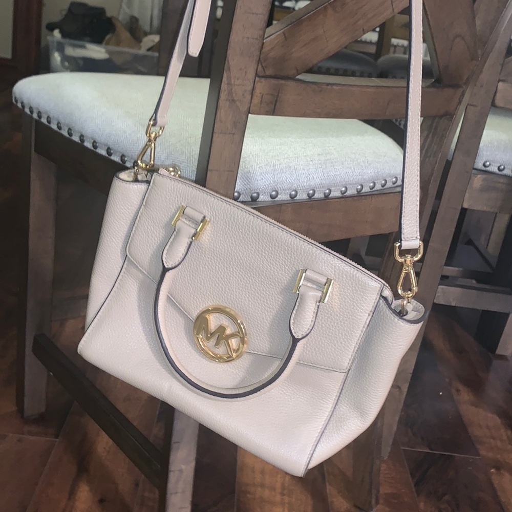 Michael Kors cross body shoulder bag